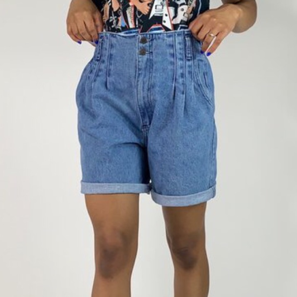 Vintage pleated mom jeans